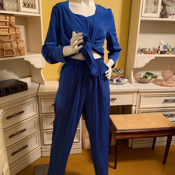 Vintage S.G. Sport cobalt pantsuit. - Picture 6 of 8